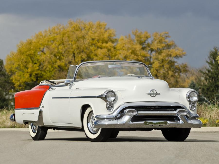  Oldsmobile 98 Fiesta Convertible 1953 года  (фото 9 из 87)